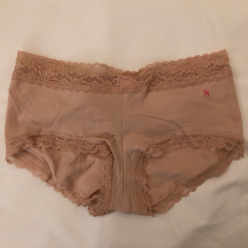 Victoria’s Secret shortie